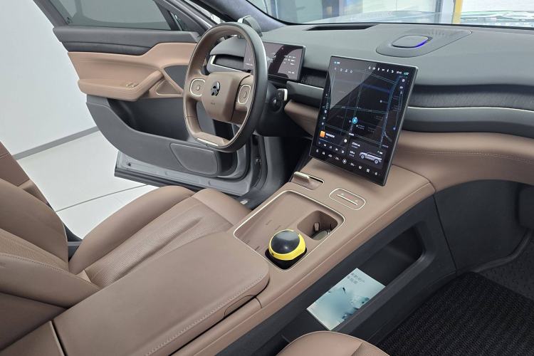 Used Nio ES8 2024 75 kWh