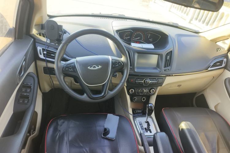 Used Chery Arrizo M7 2015 2.0L CVT Wide Enjoyment Edition 232 Seats