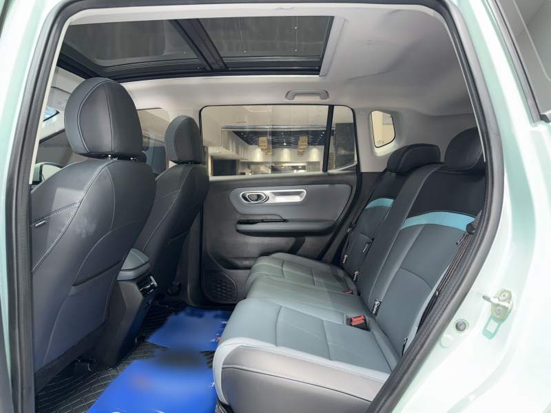 Used AION Y 2023 Plus 510 Smart Edition — 36