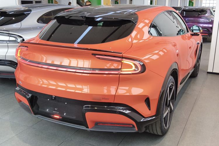 Used Xiaomi Auto YU7 2025 Ultra-Long Range High-Performance All-Wheel-Drive Max Edition
