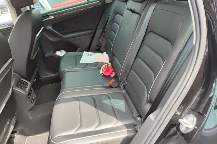Used Volkswagen Tiguan 2018 330TSI Four-Wheel Drive High-End Model Left Rear Seat