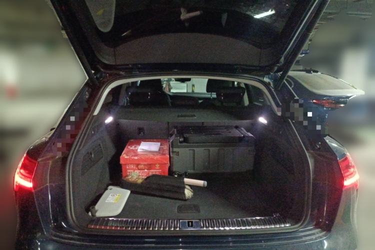 Used Audi e-tron 2019 55 quattro Technology Edition
