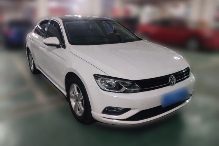 Used Volkswagen Lamando 2018 230TSI DSG Fashion Edition Front Right 45 Deg