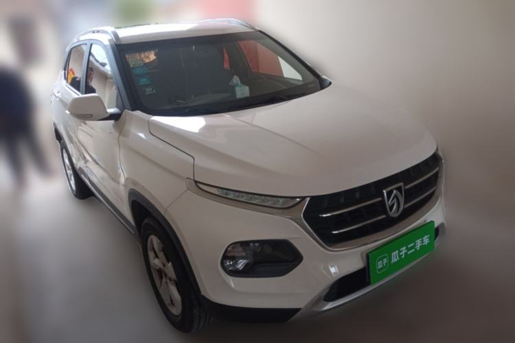 Used Baojun 510 2017 1.5L Manual Fashion Model
