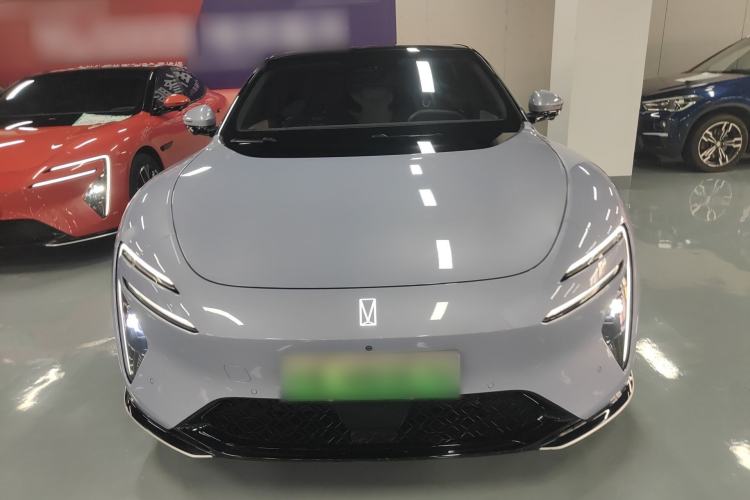 Used Avatr 06 2025 Pro Range-Extended Edition Front