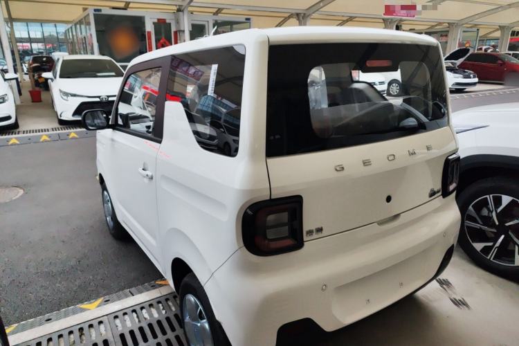 Used Geely Galaxy Panda 2024 Panda Mini 200km Endurance Bear