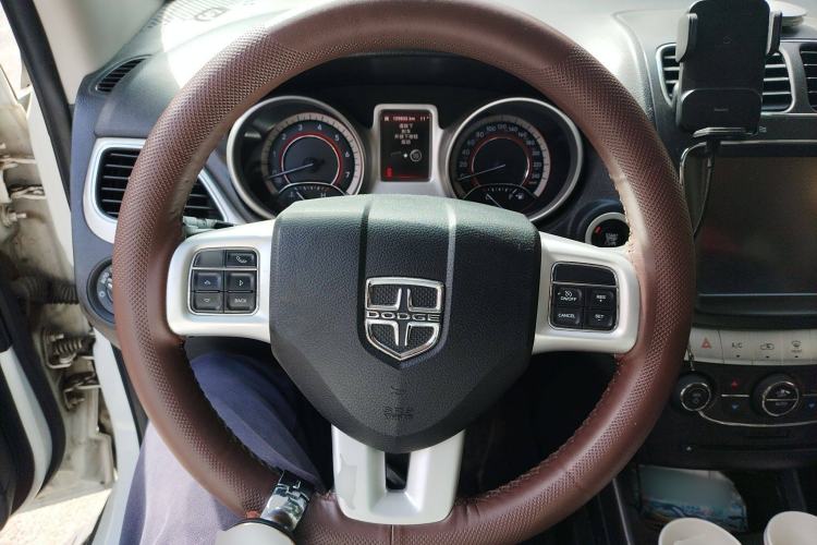 Used Dodge Journey 2014 2.4L Two-Wheel Drive Touring Edition
