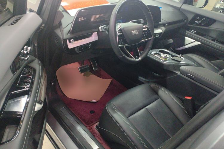 Used Cadillac OPTIQ 2024 Four-Wheel Drive Long-Range Version
