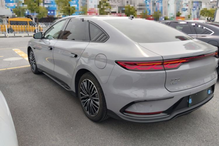 Used BYD Han 2025 DM-i Intelligent Driving Edition 125KM LiDAR Flagship Model
