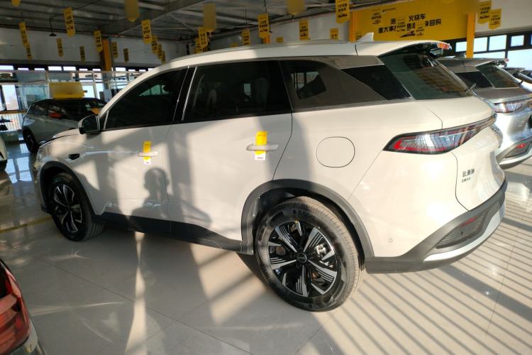 Used BYD Sealion 05 DM-i 2025 DM-i Smart Drive 75KM Luxury Model Left Side