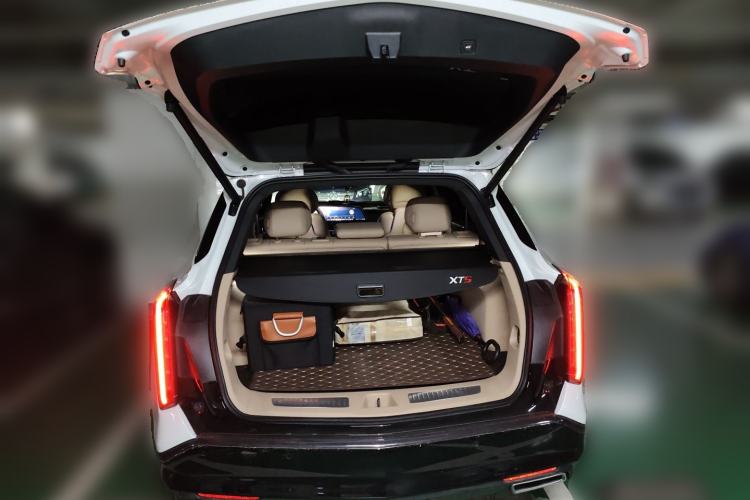 Used Cadillac XT5 2025 2.0T Prestige Version