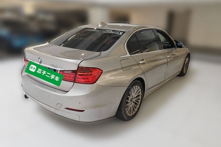 Used BMW 3 Series 2014 320Li Luxury Design Package
