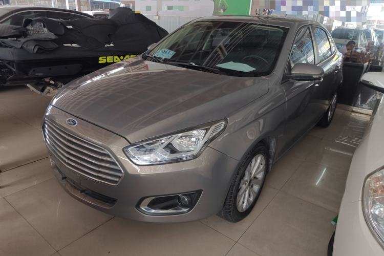 Used Ford Escort 2015 1.5L Automatic Fashion Model