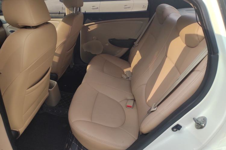 Used Hyundai Verna (older generation) 2014 1.4L Automatic Fashion GS Model