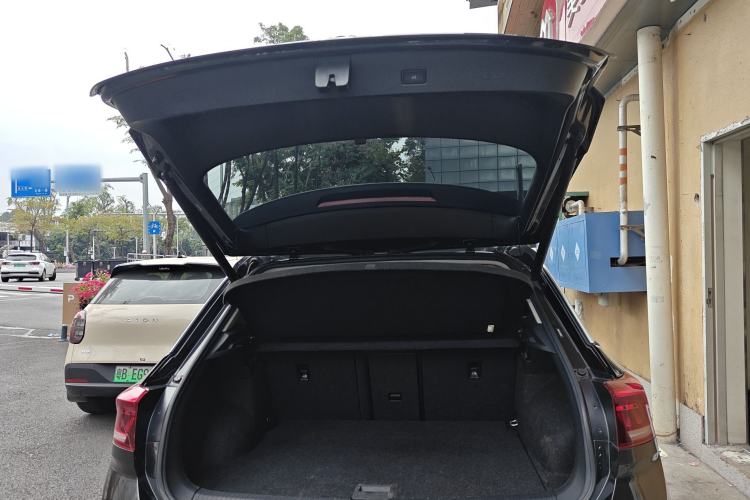 Used Volkswagen T-ROC 2020 280TSI DSG Two-Wheel Drive Comfort Version