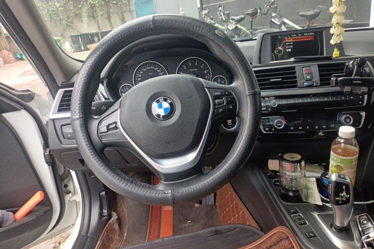 Used BMW 3 Series 2017 320Li Fashion Model
