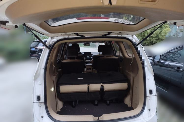 Used Baojun 730 2017 1.8L iAMT Prestige Version 7 Seats
