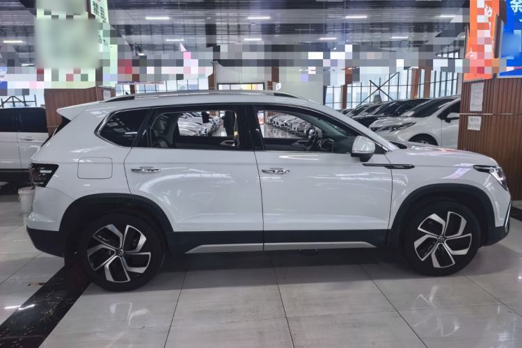 Used Volkswagen Tharu 2023 300TSI Two-Wheel-Drive Full Moon Edition
