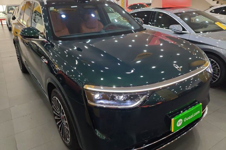 Used Hima AITO M8 2025 Extended-Range Ultra Version 53.4 kWh 6-Seater Edition
