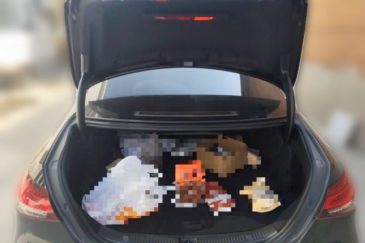 Used Mercedes-Benz E-Class New Energy 2022 Restyled E 350 e L Plug-in Hybrid Sports Sedan Trunk