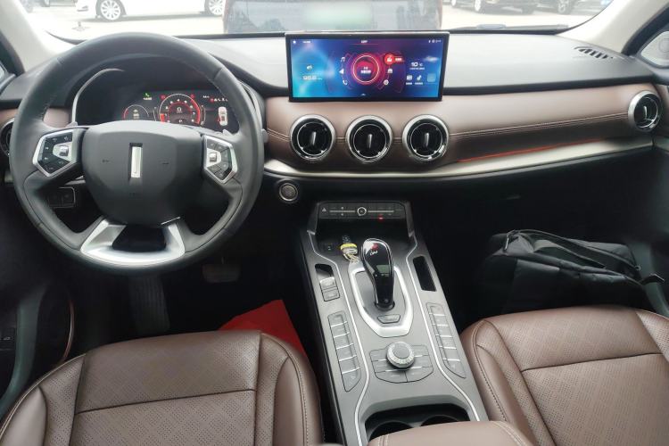 Used Wey VV6 2021 2.0T Two-Wheel Drive Smart Plus
