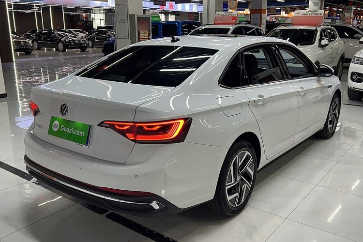 Used Volkswagen Sagitar 2023 300TSI DSG Flyover Edition