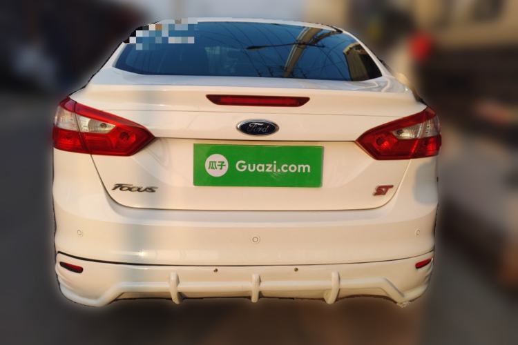 Used Ford Focus 2012 Sedan 1.6L Manual Fashion Edition
