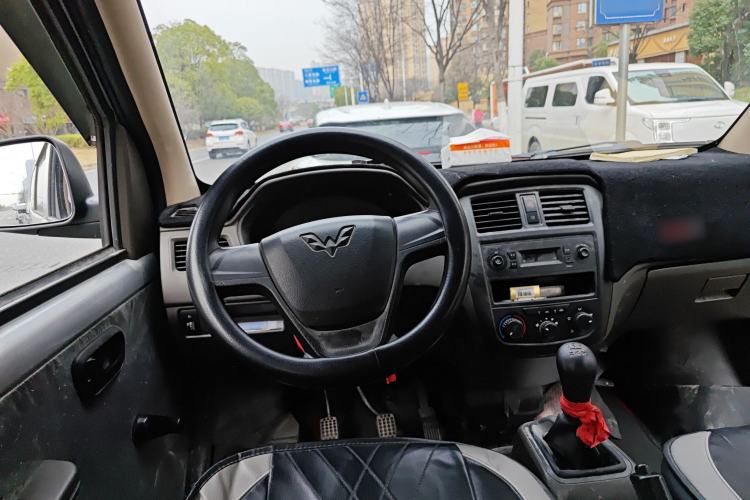 Used Wuling Rongguang S 2023 1.5L Base Version 5/7 Seats