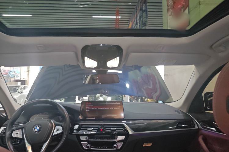 Used BMW 5 Series 2022 Restyled 525Li Luxury Package