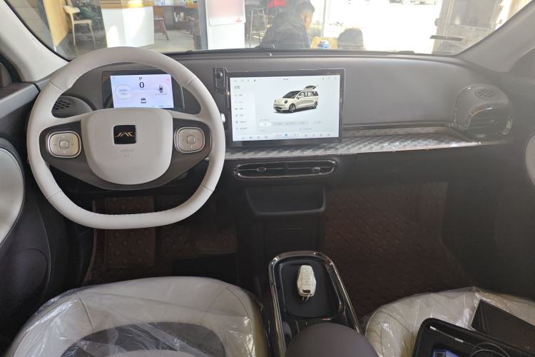 Used JAC Yiwei 3 2024 Beloved Edition 330km Air+