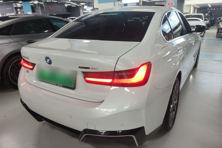 Used BMW i3 2024 eDrive 35 L
