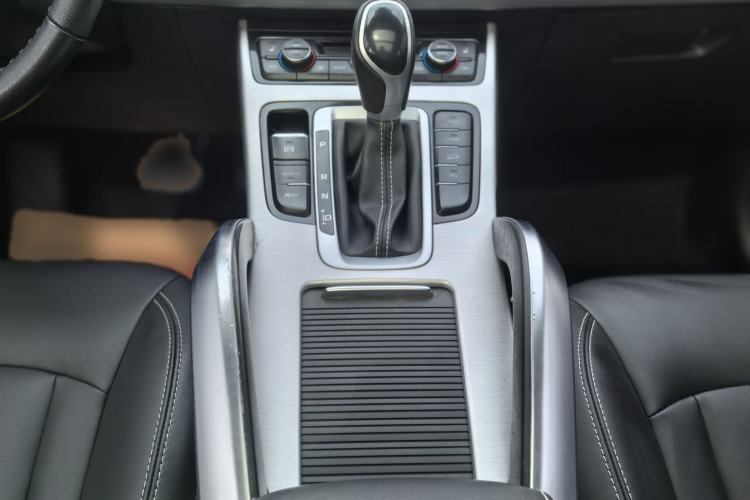 Used Geely Auto Emgrand X7 Sport 2016 1.8TD Automatic Smart Model
