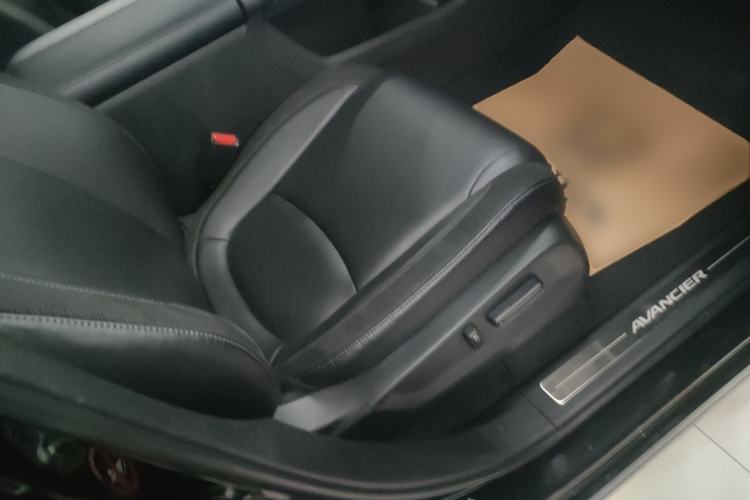 Used Honda Avancier 2017 240TURBO Two-Wheel Drive Premium Edition
