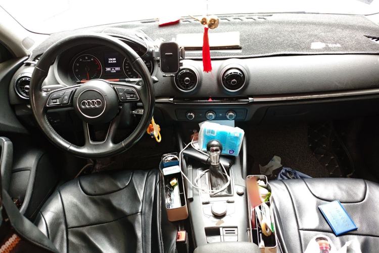 Used Audi A3 2017 Limousine 35 TFSI Ambition Edition
