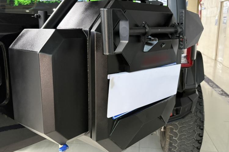 Used Jeep Wrangler 2019 2.0T Sahara Four-Door Version China VI Emission Standard
