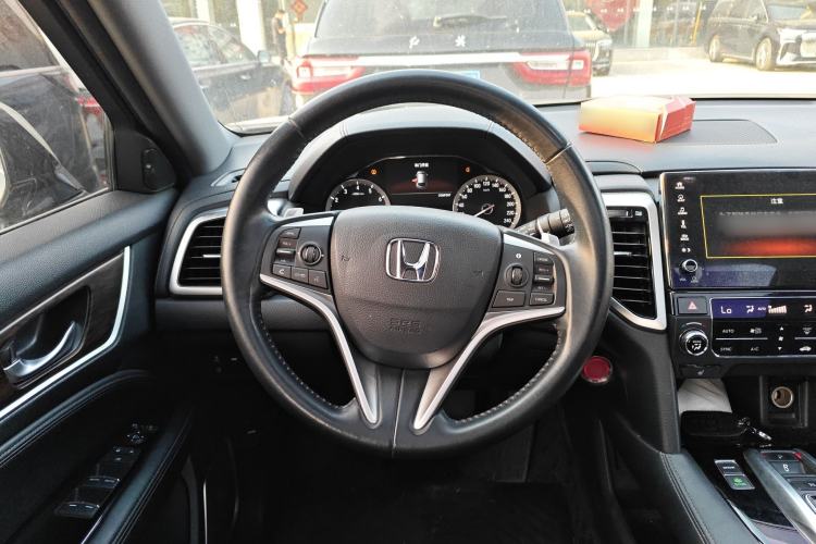 Used Honda UR-V 2017 370TURBO 2WD Prestige Edition China V Steering Wheel