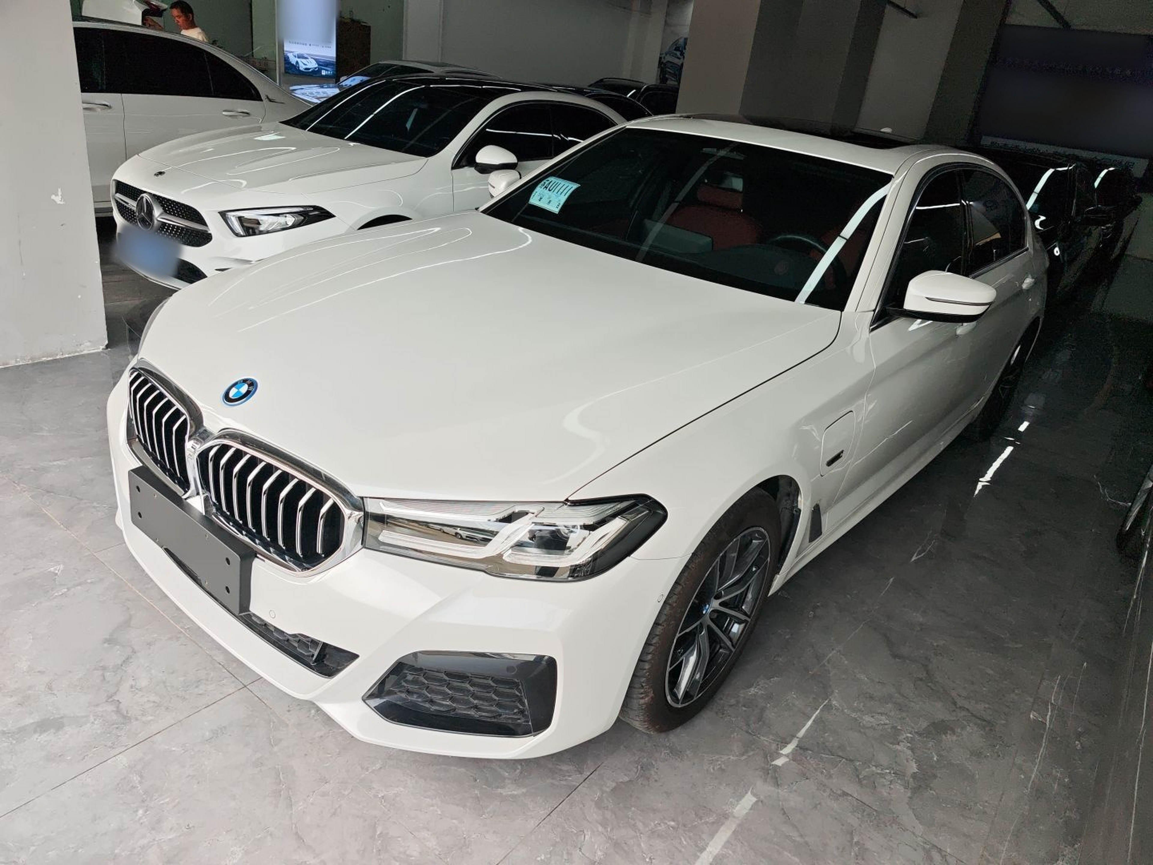 Parte inferior delantera