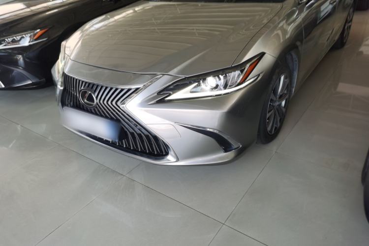 Used Lexus ES 2018 200 Luxury Edition China V Standard