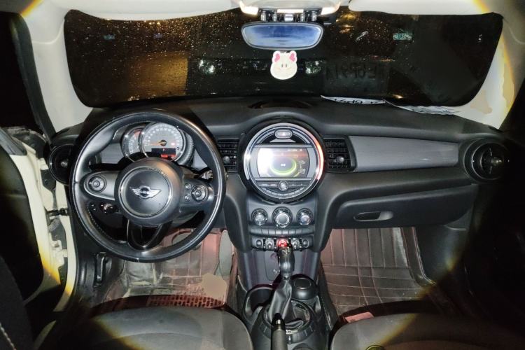 Used MINI 2014 1.5T COOPER Fun Center Console