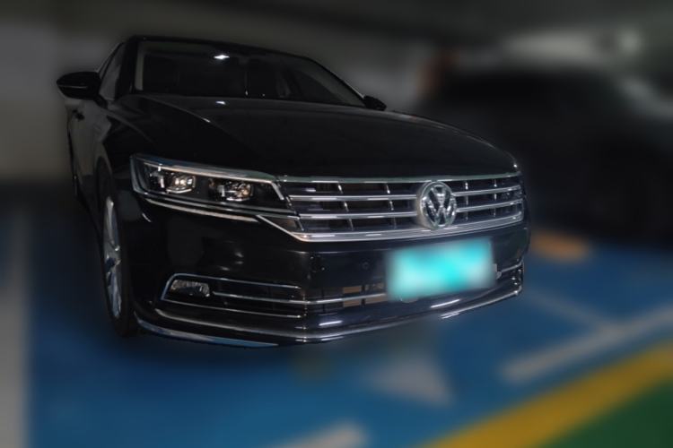 Used Volkswagen Phideon 2019 380TSI Two-Wheel Drive Flagship Version China VI Standard
