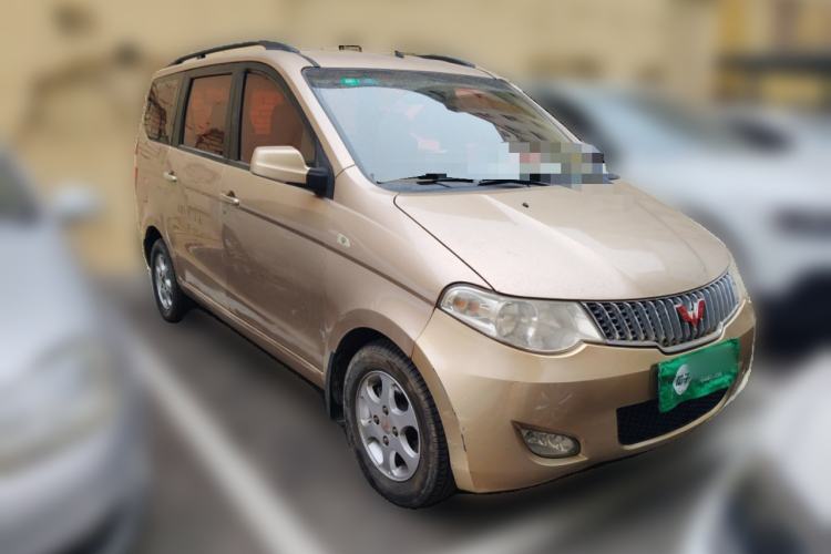 Used Wuling Hongguang 2010 1.4L Comfort Version Front Right 45 Deg