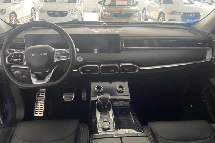 Used JETOUR X70 PLUS 2021 1.6T DCT Base 5-Seater