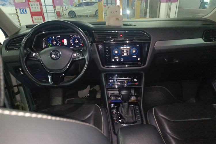 Used Volkswagen Tiguan L New Energy 2020 430 PHEV Plug-in Hybrid Flagship Edition Center Console