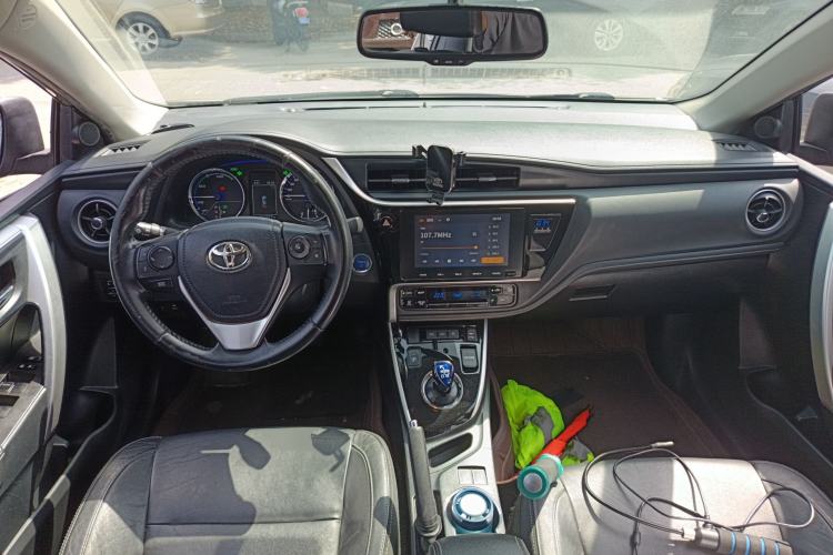 Used Toyota Corolla Hybrid E+ 2019 1.8L E-CVT Luxury Edition Center Console