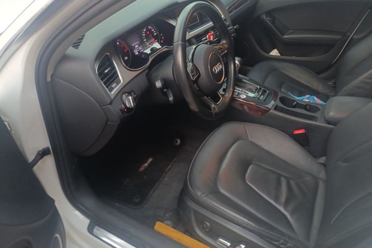 Used Audi A4L 2016 35 TFSI Collection Edition S line Comfort Model
