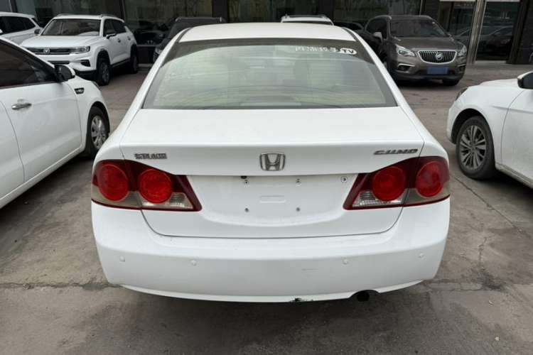 Used CIIMO CIIMO 2012 1.8L Automatic