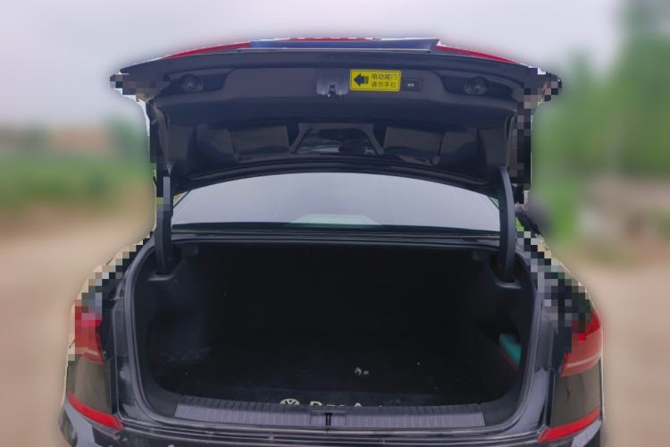 Used Volkswagen Passat 2022 330TSI Elite Edition Trunk