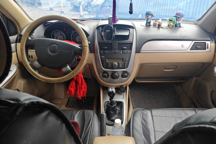 Used Buick Excelle 2011 1.6 LX-MT