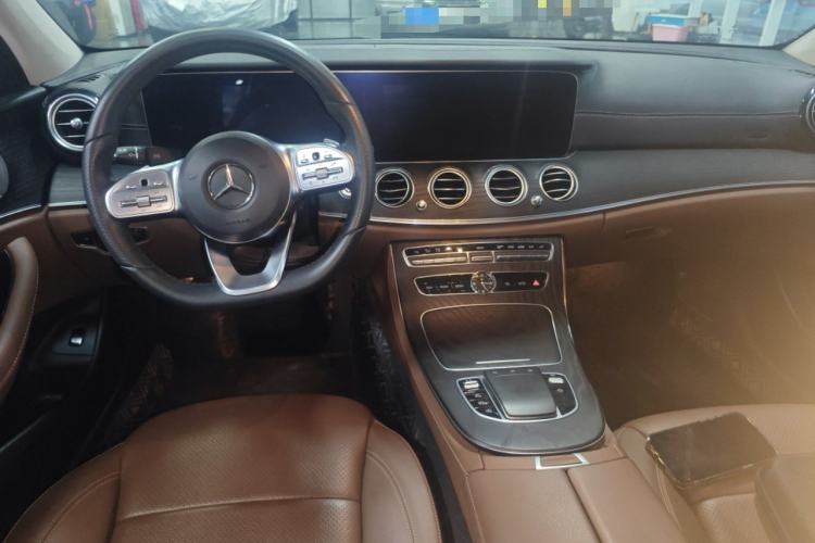 Used Mercedes-Benz E-Class 2019 Restyled E 300 L Sporty and Stylish Edition
