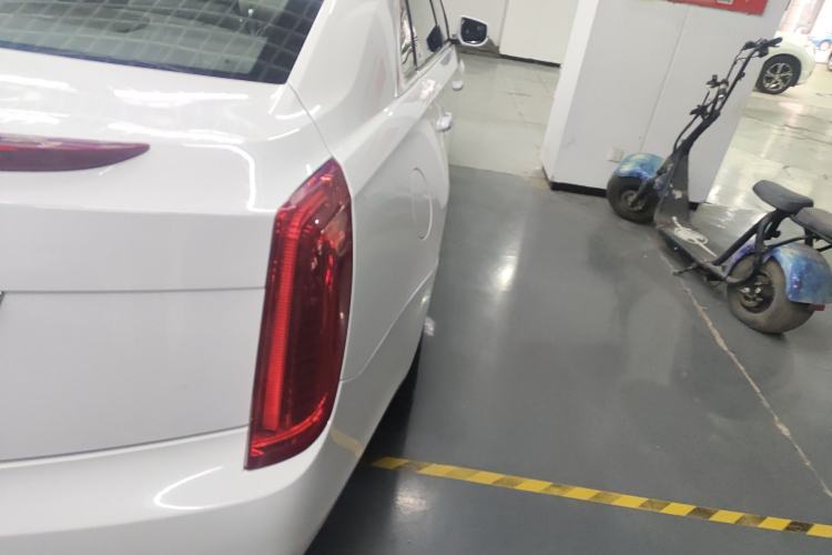 Used Cadillac XTS 2015 28T Comfort Model
